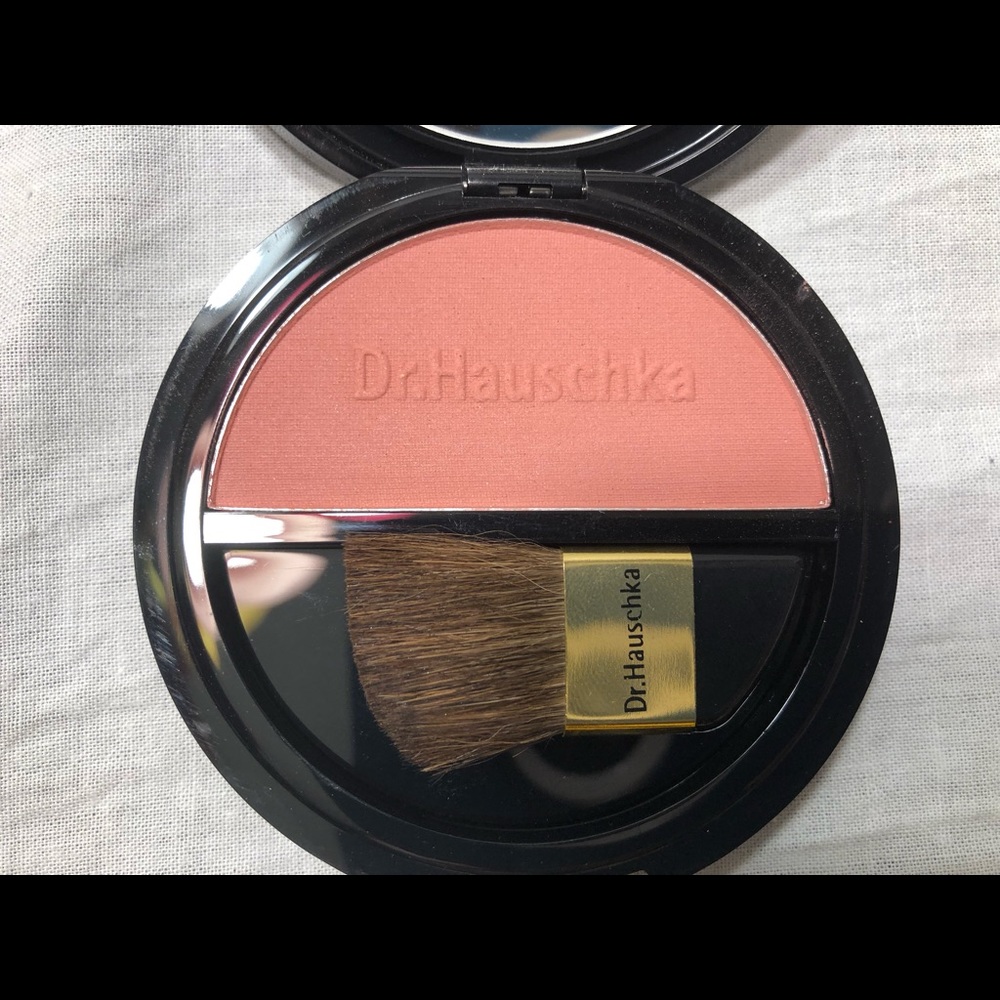 Dr. Hauschka Rouge Powder Blush in 03 Rose